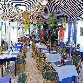 Capri Hotel